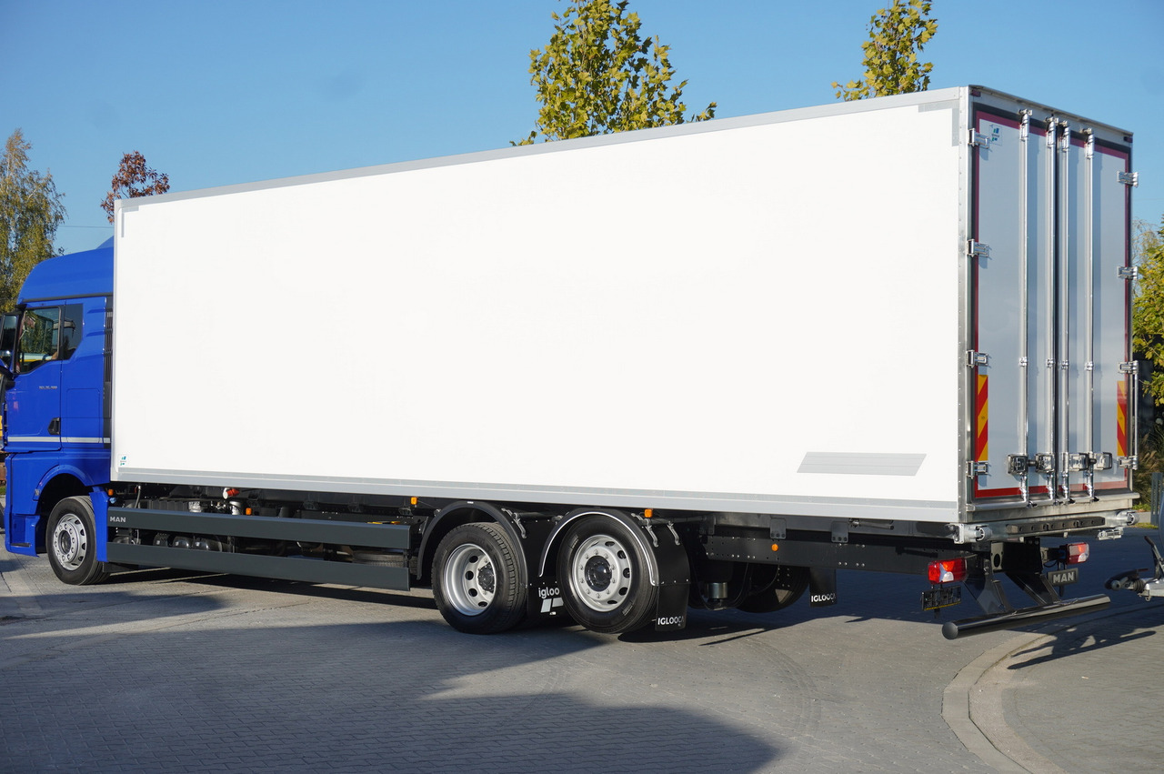 MAN New Refrigerator MAN TGX 26.400 / IGLOOCAR 23 pallets / Carrier Supra 1150 - Camião frigorífico: foto 4 MAN New Refrigerator MAN TGX 26.400 / IGLOOCAR 23 pallets / Carrier Supra 1150 - Camião frigorífico: foto 4