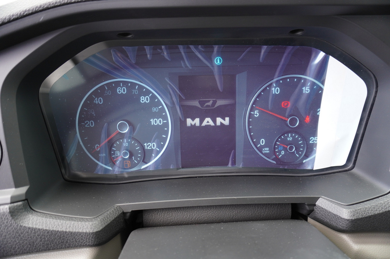 Camião frigorífico novo MAN New TGX 26.400 / NEW IGLOOCAR refrigerator 20 pallets / 6×2 / 2024 / 2 units: foto 19