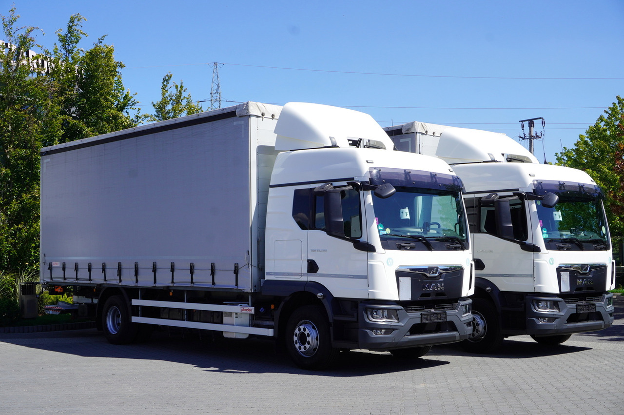 MAN TGM 15.290 Curtainsider / Glob / Manual / 2 beds / 17 EPAL - Camião de lona: foto 2 MAN TGM 15.290 Curtainsider / Glob / Manual / 2 beds / 17 EPAL - Camião de lona: foto 2