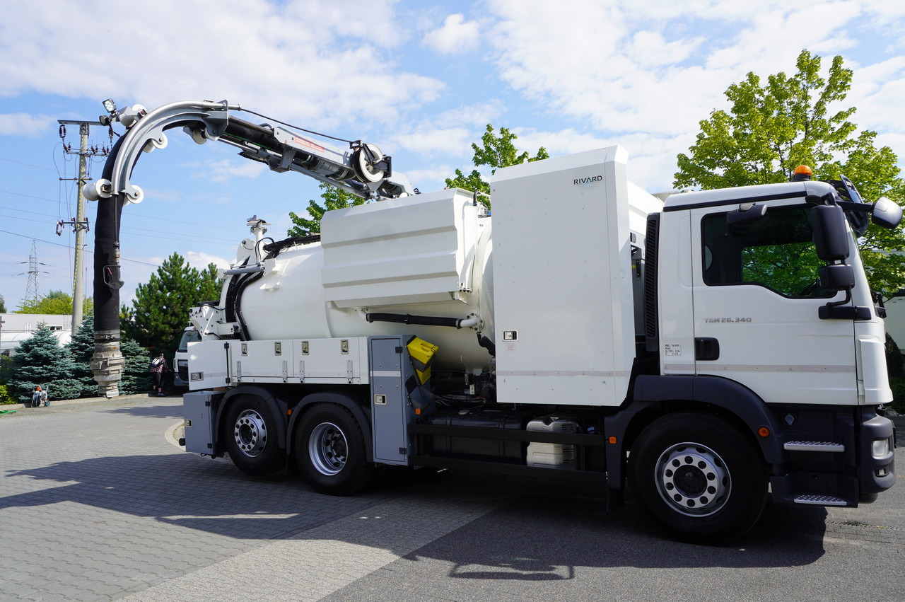 Caminhão limpa fossa MAN TGM 26.340 E6 / RIVARD sewage cleaner 11.8 m3 / 170 tho. km / steered axle: foto 8