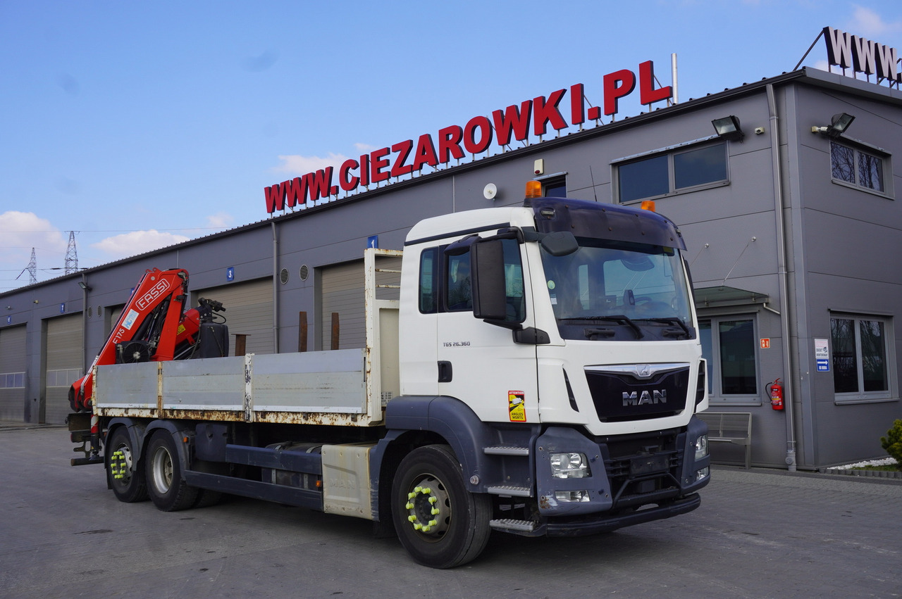 MAN TGS 26.360 Flatbed / Fassi F175 7.7 T / steered 3rd axle - Camião grua: foto 2 MAN TGS 26.360 Flatbed / Fassi F175 7.7 T / steered 3rd axle - Camião grua: foto 2