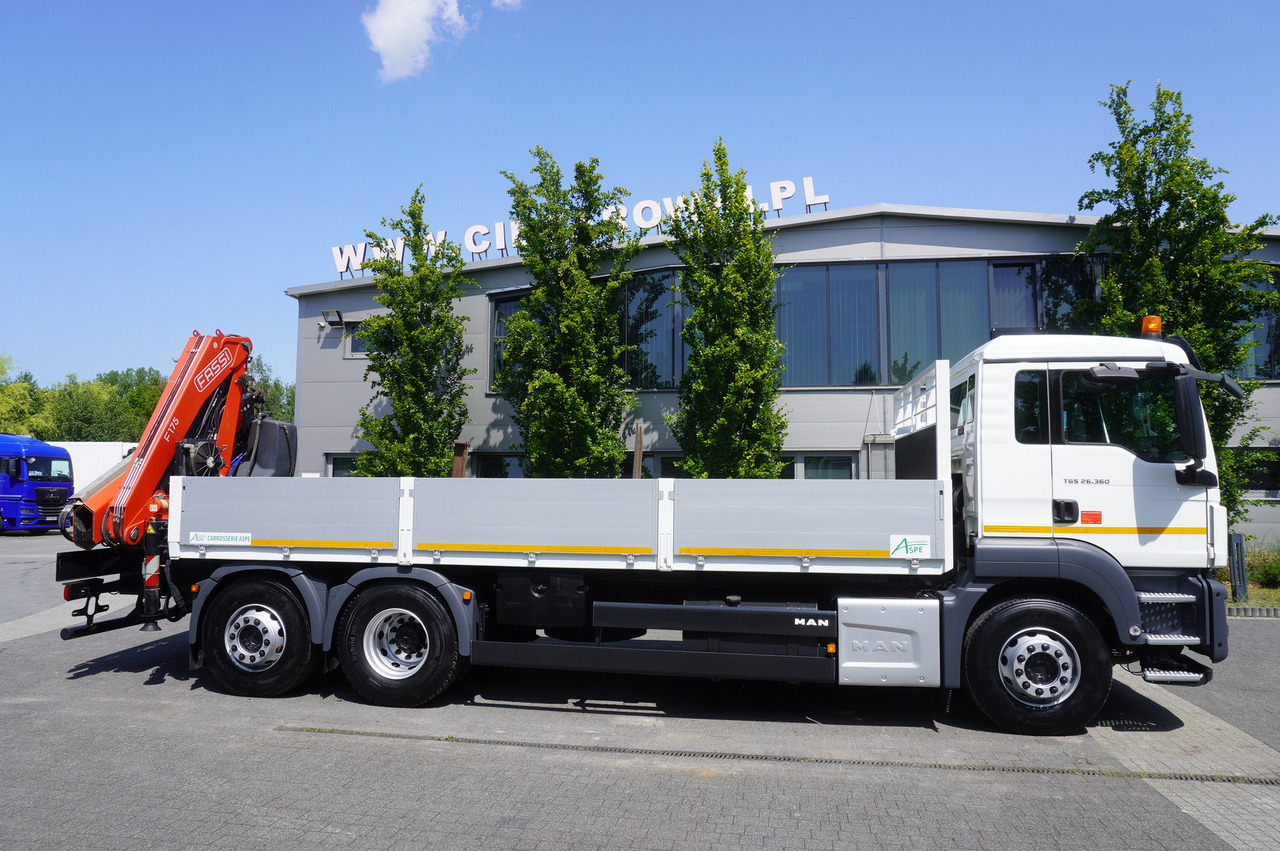 MAN TGS 26.360 Flatbed / Fassi F175 7.7 T / steered 3rd axle - Camião grua: foto 3 MAN TGS 26.360 Flatbed / Fassi F175 7.7 T / steered 3rd axle - Camião grua: foto 3
