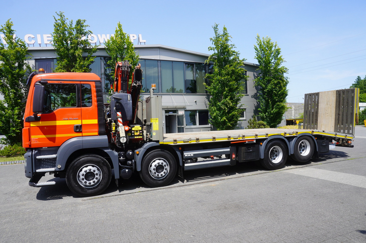 MAN TGS 35.360 E6 8x2 / FASSI F235 crane / 6.5 T cap. / 8.3 m reach - Camião grua: foto 4 MAN TGS 35.360 E6 8x2 / FASSI F235 crane / 6.5 T cap. / 8.3 m reach - Camião grua: foto 4