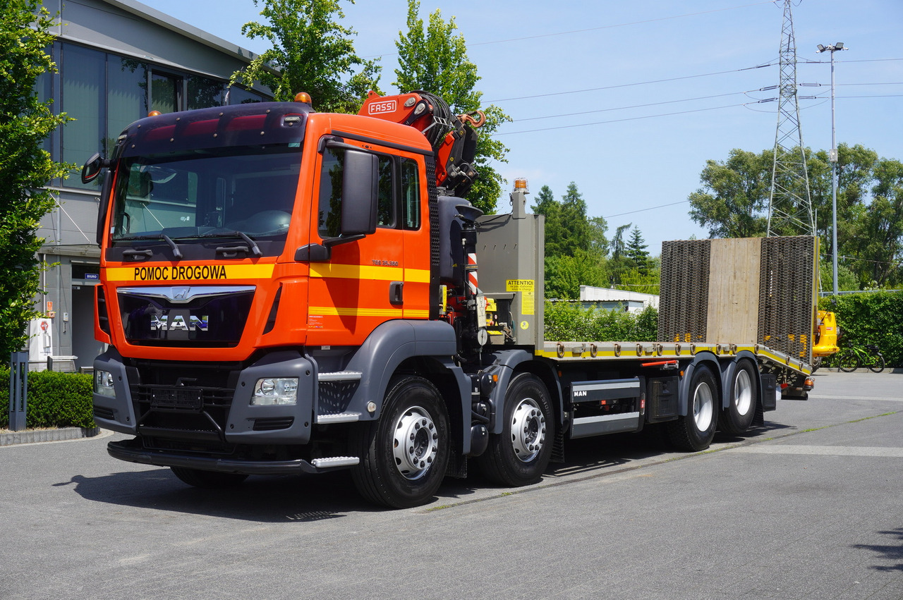 MAN TGS 35.360 E6 8x2 / FASSI F235 crane / 6.5 T cap. / 8.3 m reach - Camião grua: foto 3 MAN TGS 35.360 E6 8x2 / FASSI F235 crane / 6.5 T cap. / 8.3 m reach - Camião grua: foto 3