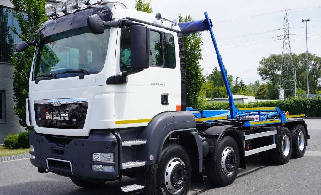 MAN TGS 35.400 8×4 HYVA LIFT 32.56 SE hooklift - Camião polibenne: foto 4 MAN TGS 35.400 8×4 HYVA LIFT 32.56 SE hooklift - Camião polibenne: foto 4