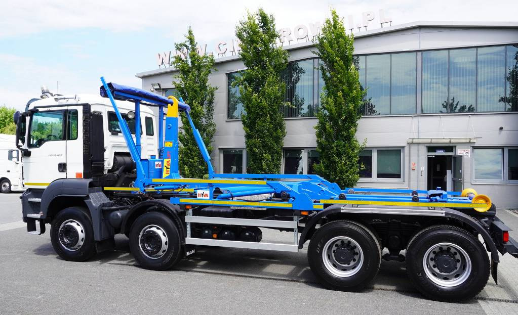 MAN TGS 35.400 8×4 HYVA LIFT 32.56 SE hooklift - Camião polibenne: foto 5 MAN TGS 35.400 8×4 HYVA LIFT 32.56 SE hooklift - Camião polibenne: foto 5