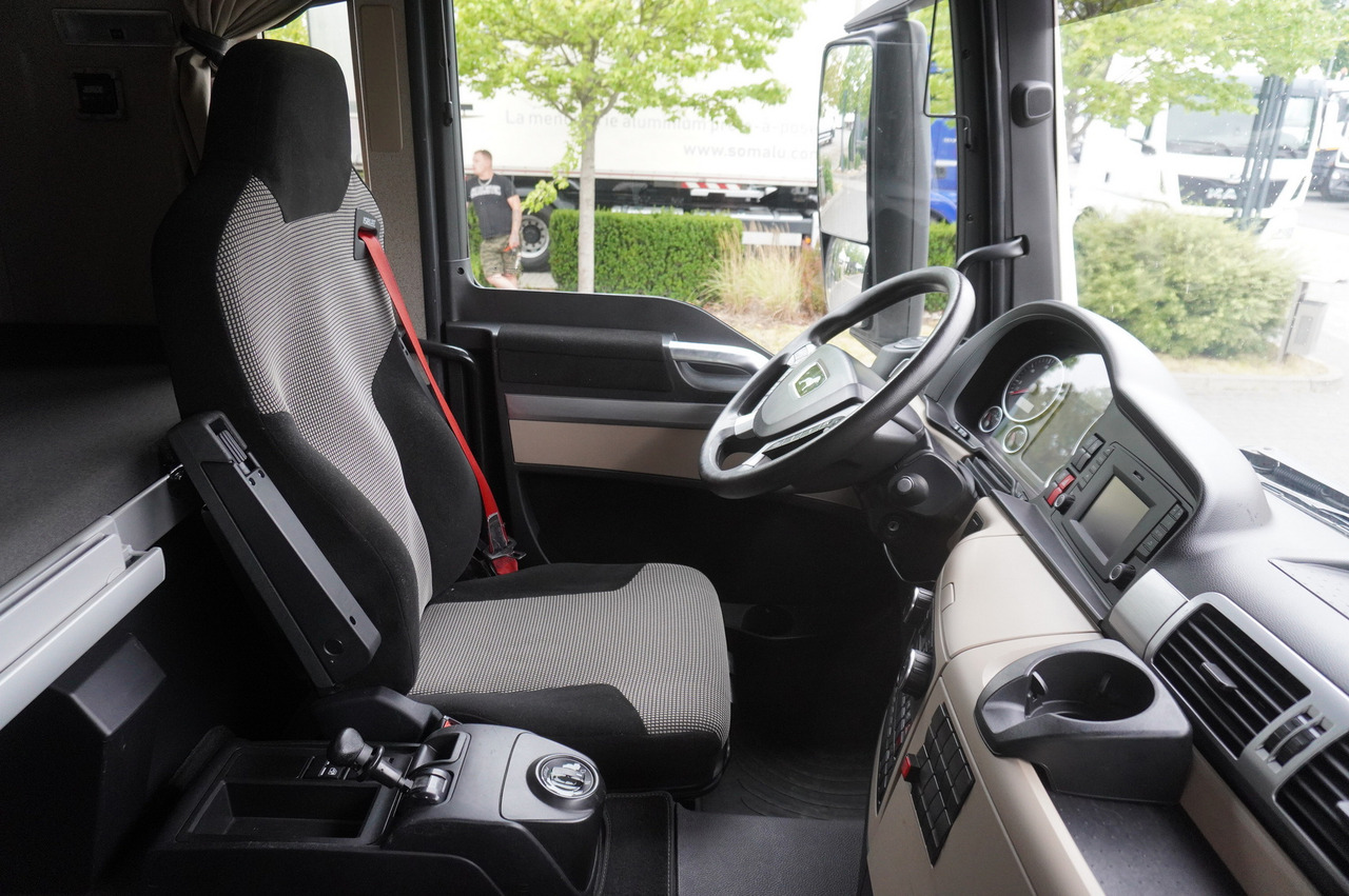 Cisterna de chorume MAN TGS 35.420 8×2 / NEW septic barrel 13000 L / 3 steered axles: foto 25