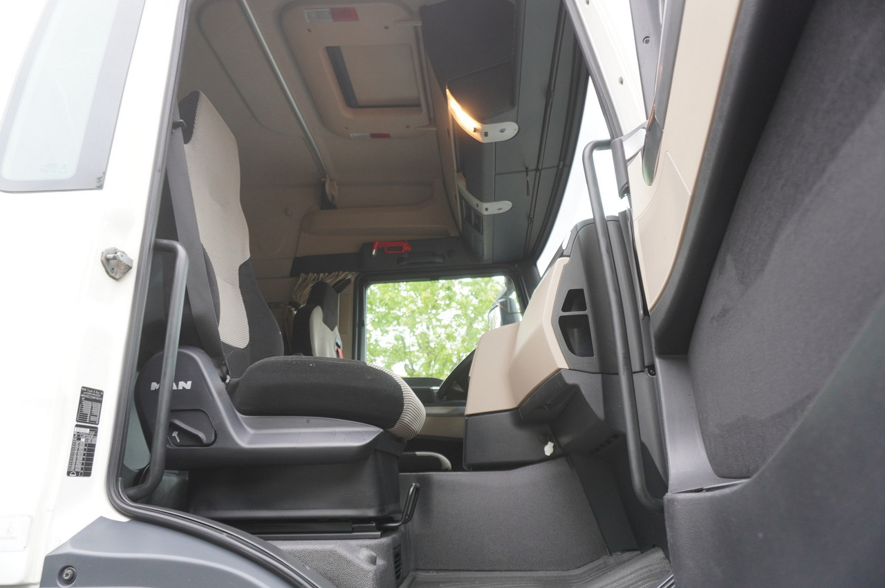 Cisterna de chorume MAN TGS 35.420 8×2 / NEW septic barrel 13000 L / 3 steered axles: foto 29