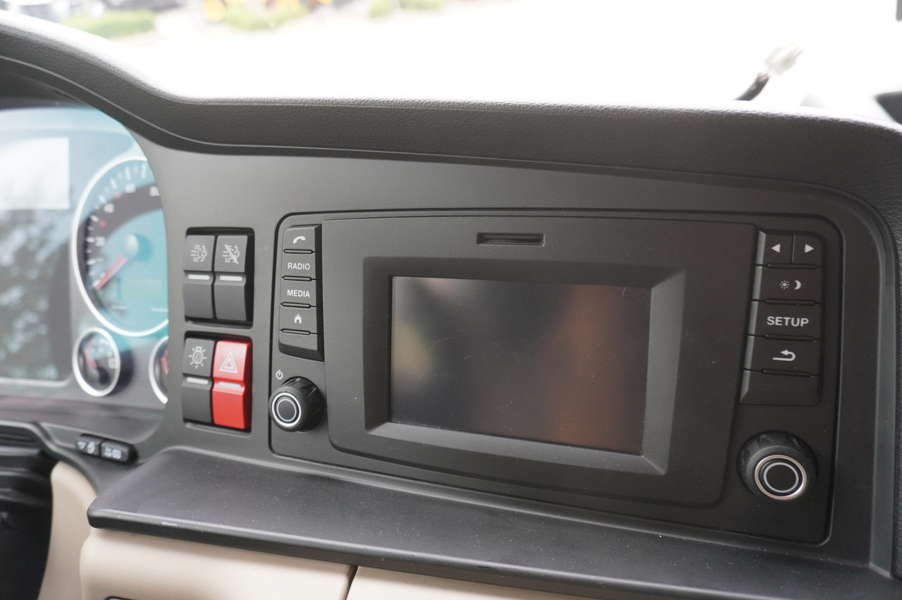 Cisterna de chorume MAN TGS 35.420 8×2 / NEW septic barrel 13000 L / 3 steered axles: foto 24