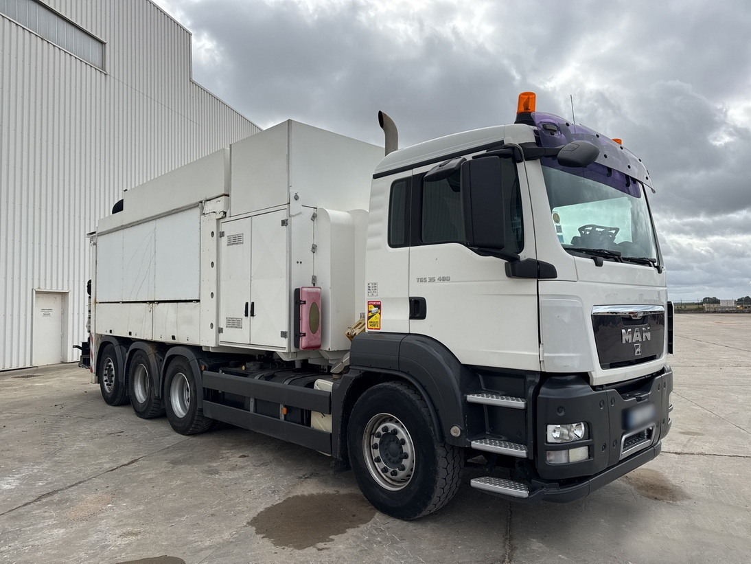 MAN TGS 35.480 8x4 / MTS 4A14T 36.000V vacuum truck / 10 m3 - Caminhão limpa fossa: foto 3 MAN TGS 35.480 8x4 / MTS 4A14T 36.000V vacuum truck / 10 m3 - Caminhão limpa fossa: foto 3
