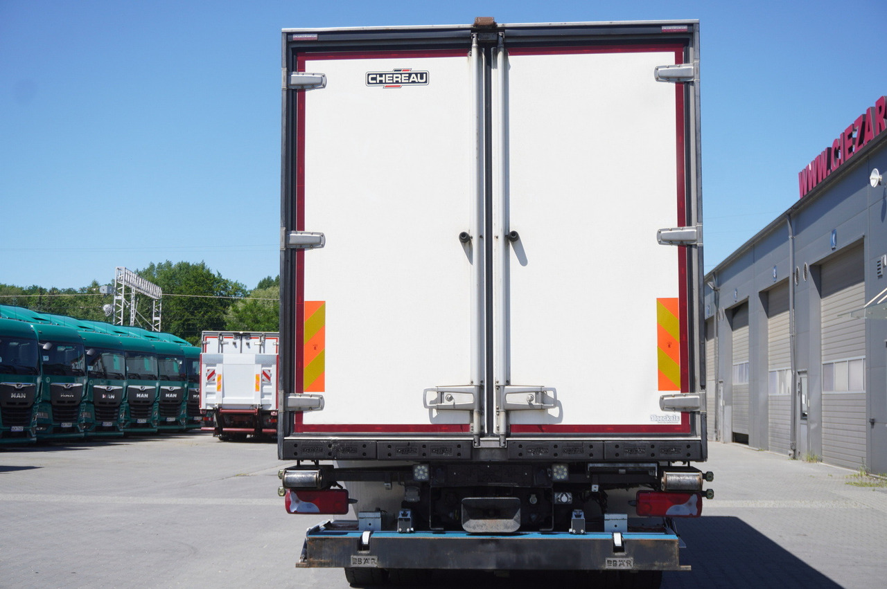 MAN TGX 18.430 / Meat hook CHEREAU refrigerator / Thermoking UT1200 - Camião frigorífico: foto 4 MAN TGX 18.430 / Meat hook CHEREAU refrigerator / Thermoking UT1200 - Camião frigorífico: foto 4