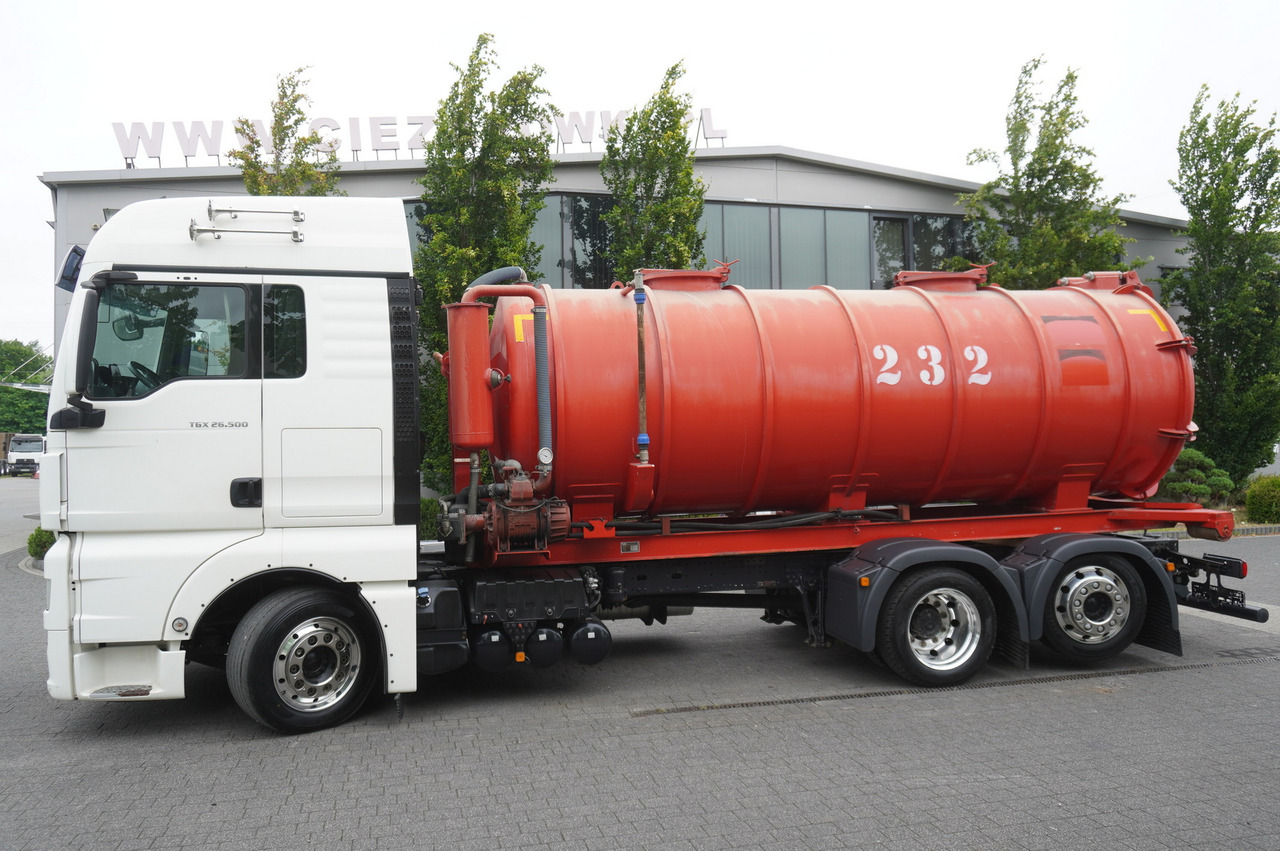 MAN TGX 26.500 / NEW Stal Septic barrel 13000 l / steering 3rd axle - Caminhão tanque: foto 2 MAN TGX 26.500 / NEW Stal Septic barrel 13000 l / steering 3rd axle - Caminhão tanque: foto 2