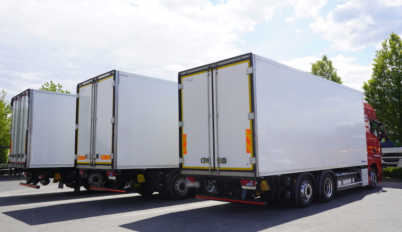 MAN TGX 26.510 / 2022 / New Krone refrigerator bitemperature / Dopplestock / 4 units - Camião frigorífico: foto 5 MAN TGX 26.510 / 2022 / New Krone refrigerator bitemperature / Dopplestock / 4 units - Camião frigorífico: foto 5