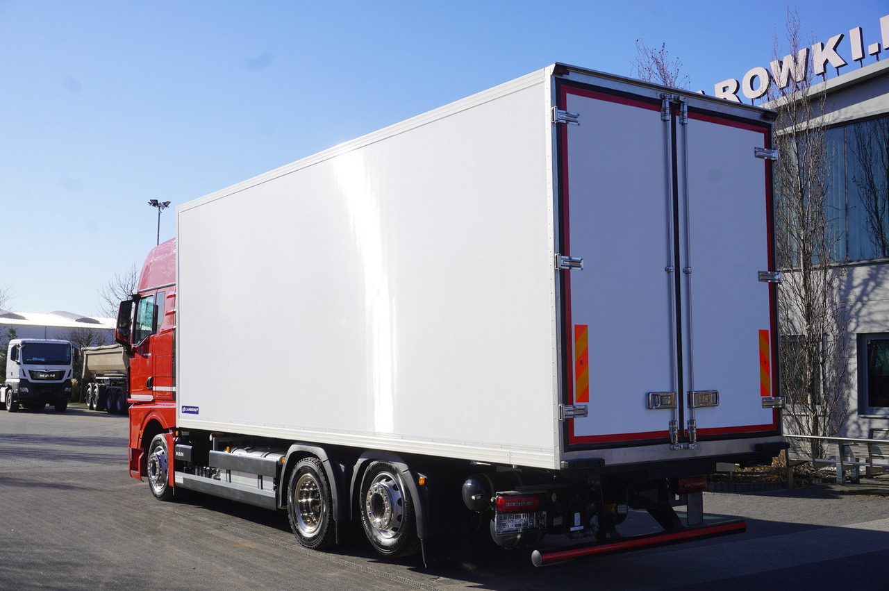 MAN TGX 26.510 / 2022 / New Lamberet refrigerator bitemperature/ Carrier Supra 1150 MT / 4 units - Camião frigorífico: foto 3 MAN TGX 26.510 / 2022 / New Lamberet refrigerator bitemperature/ Carrier Supra 1150 MT / 4 units - Camião frigorífico: foto 3