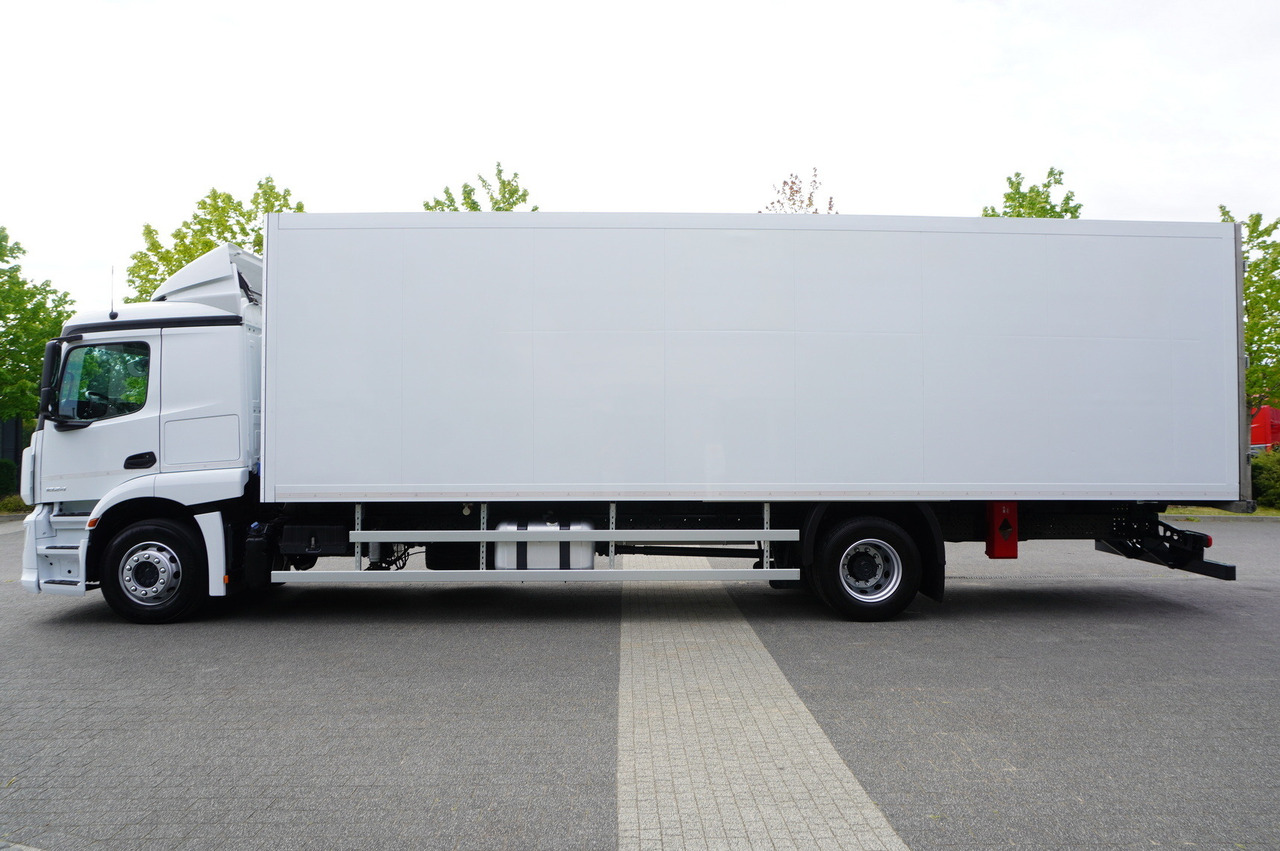 MERCEDES-BENZ Actros 1824 / Refrigerator 22 EPAL / Carrier Supra 850 / Sleeping cabin - Camião frigorífico: foto 2 MERCEDES-BENZ Actros 1824 / Refrigerator 22 EPAL / Carrier Supra 850 / Sleeping cabin - Camião frigorífico: foto 2