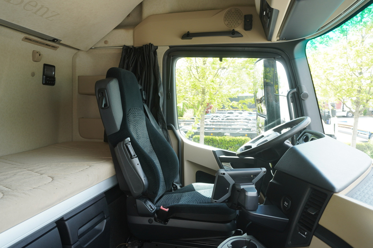 Leasing de MERCEDES-BENZ Actros 2542 / NEW tow truck / steered 3rd axle MERCEDES-BENZ Actros 2542 / NEW tow truck / steered 3rd axle: foto 29