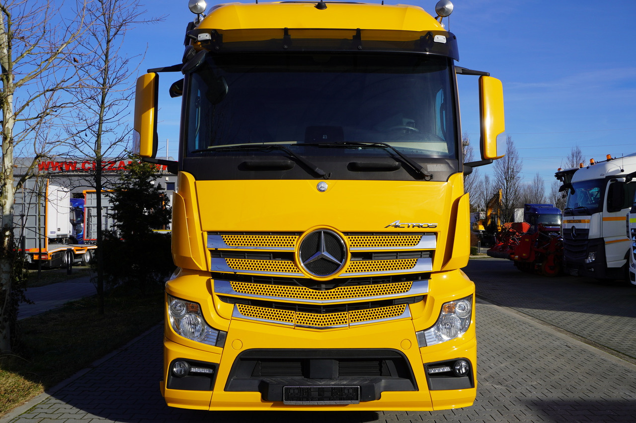 MERCEDES-BENZ Actros 2543 E6 6×2 / Refrigerated truck / ATP/FRC / 20 pallets / 260000 km!!! - Camião frigorífico: foto 4 MERCEDES-BENZ Actros 2543 E6 6×2 / Refrigerated truck / ATP/FRC / 20 pallets / 260000 km!!! - Camião frigorífico: foto 4
