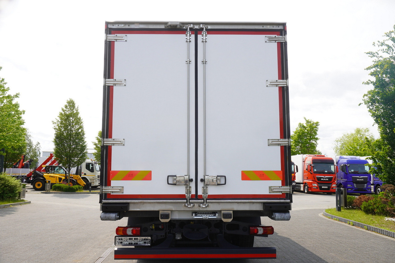 MERCEDES-BENZ Actros 2543 / Lecapitaine Refrigerator Multitemperature / Carrier Supra 950 MT - Camião frigorífico: foto 3 MERCEDES-BENZ Actros 2543 / Lecapitaine Refrigerator Multitemperature / Carrier Supra 950 MT - Camião frigorífico: foto 3