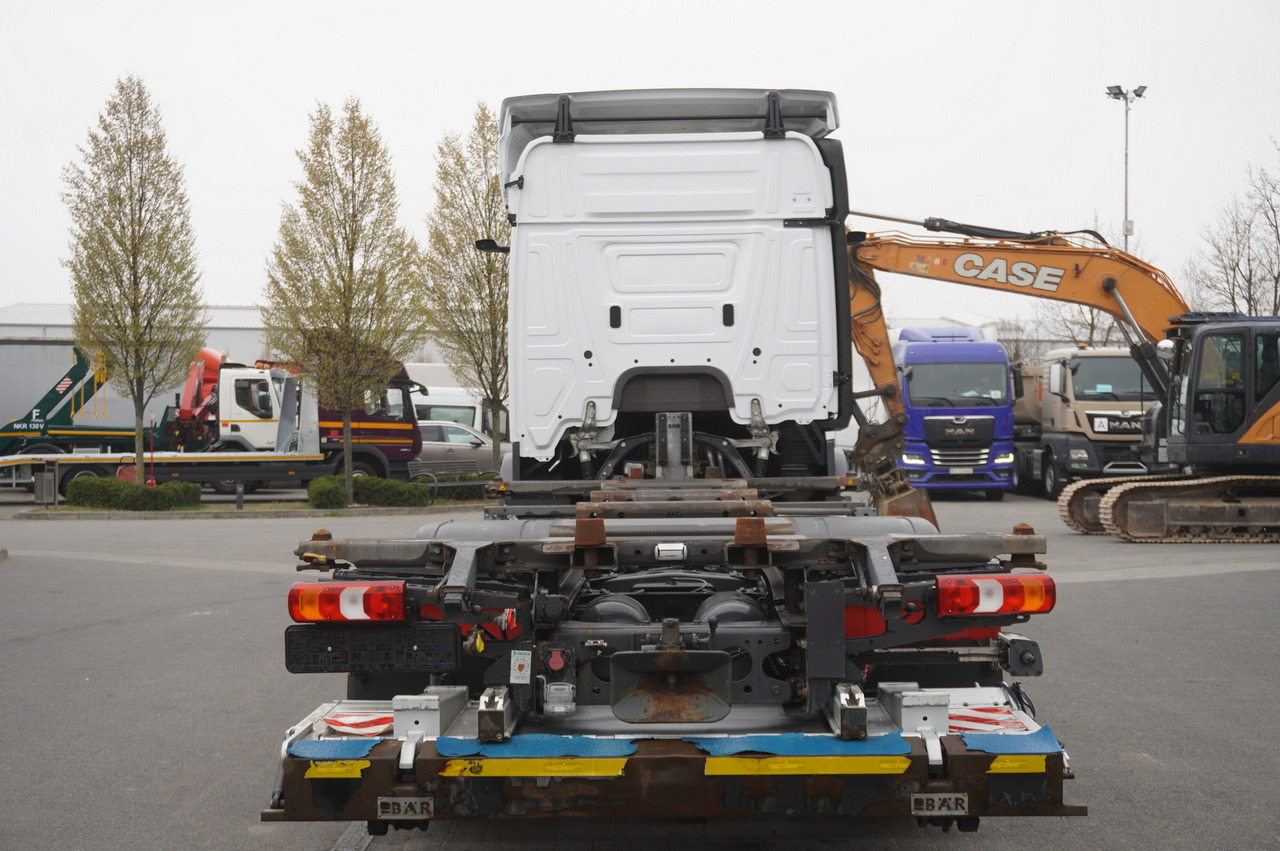 MERCEDES-BENZ Actros 2545 6×2 MP5 / ADR / several units - Camião transportador de contêineres/ Caixa móvel: foto 4 MERCEDES-BENZ Actros 2545 6×2 MP5 / ADR / several units - Camião transportador de contêineres/ Caixa móvel: foto 4