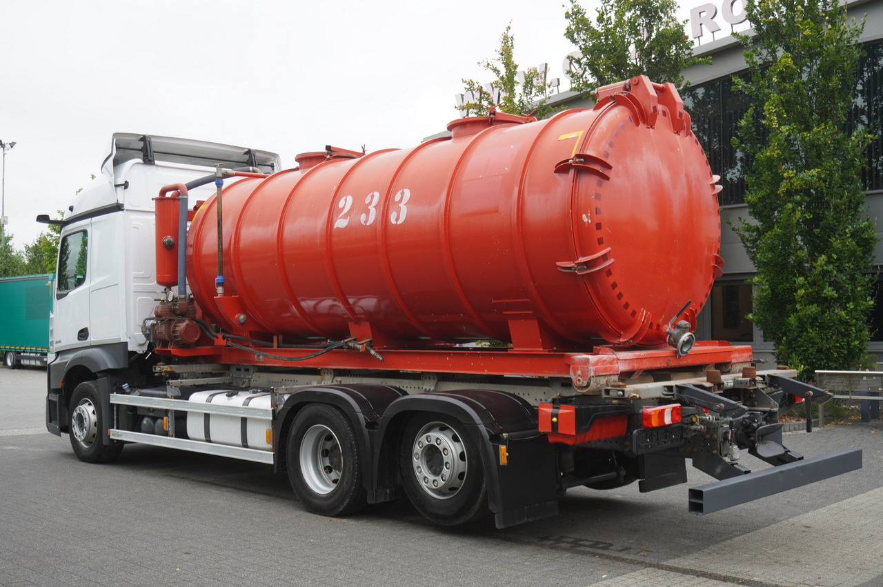 MERCEDES-BENZ Actros 2545 6 × 2 MP5 / NEW septic barrel 13000 L - Caminhão tanque: foto 3 MERCEDES-BENZ Actros 2545 6 × 2 MP5 / NEW septic barrel 13000 L - Caminhão tanque: foto 3