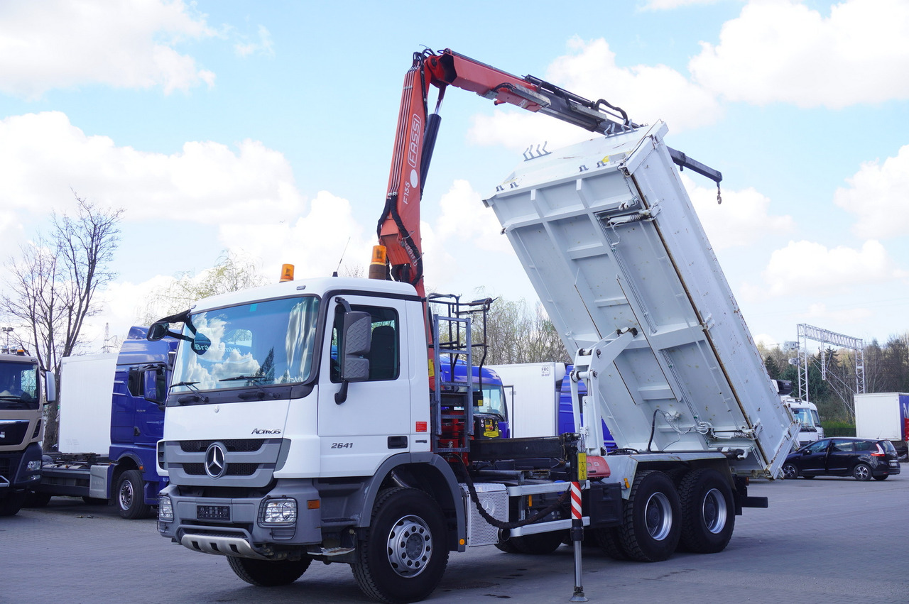 MERCEDES-BENZ Actros 2641 6×4 E5 / Crane / Dumper / 110000 km! - Camião de caixa aberta/ Plataforma, Camião grua: foto 2 MERCEDES-BENZ Actros 2641 6×4 E5 / Crane / Dumper / 110000 km! - Camião de caixa aberta/ Plataforma, Camião grua: foto 2