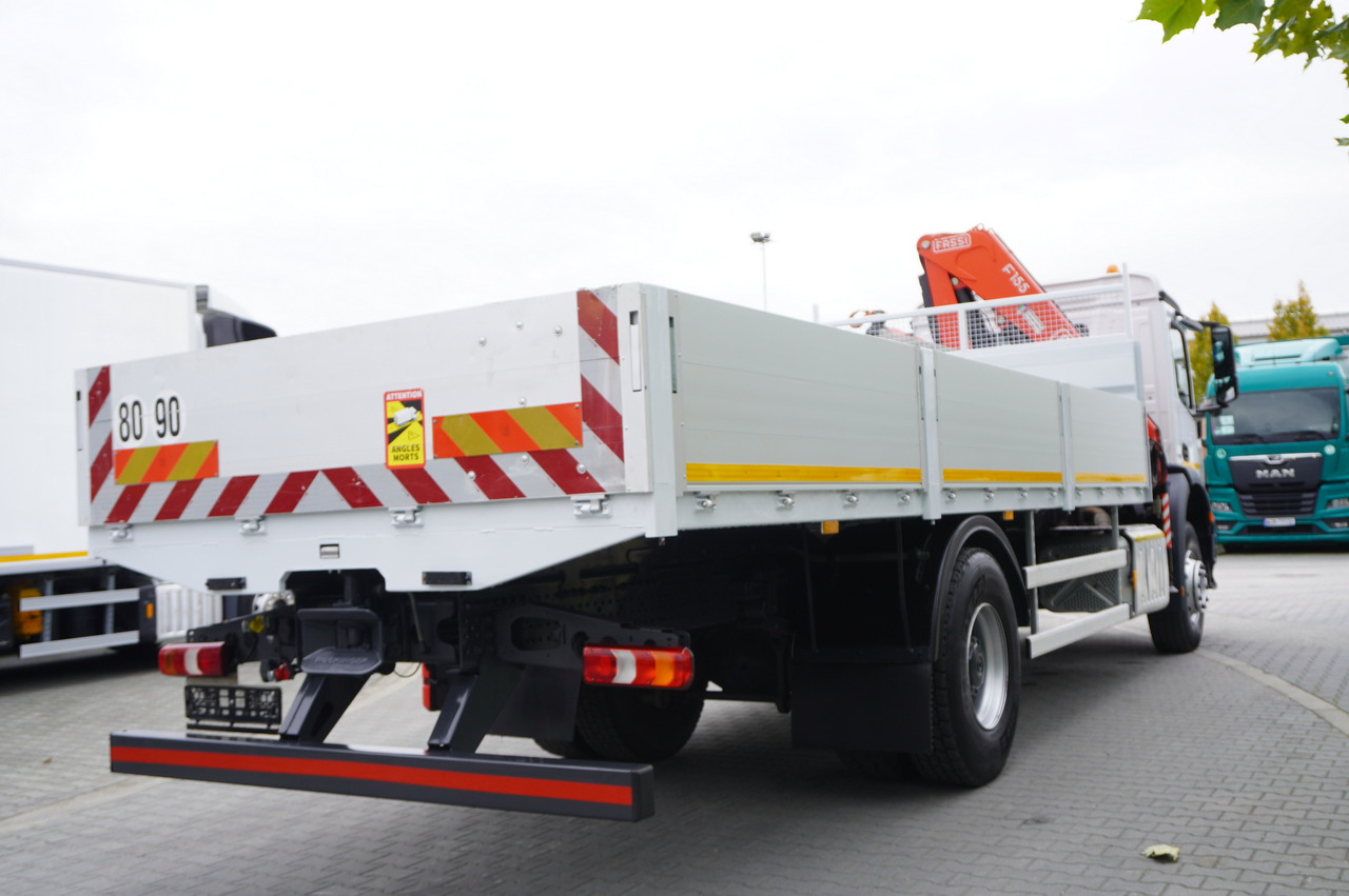 MERCEDES-BENZ Arocs 1830 / Flatbed 16 EPAL / HDS Fassi 155 / Reach 8 m / Load capacity 6160 kg - Camião grua: foto 2 MERCEDES-BENZ Arocs 1830 / Flatbed 16 EPAL / HDS Fassi 155 / Reach 8 m / Load capacity 6160 kg - Camião grua: foto 2