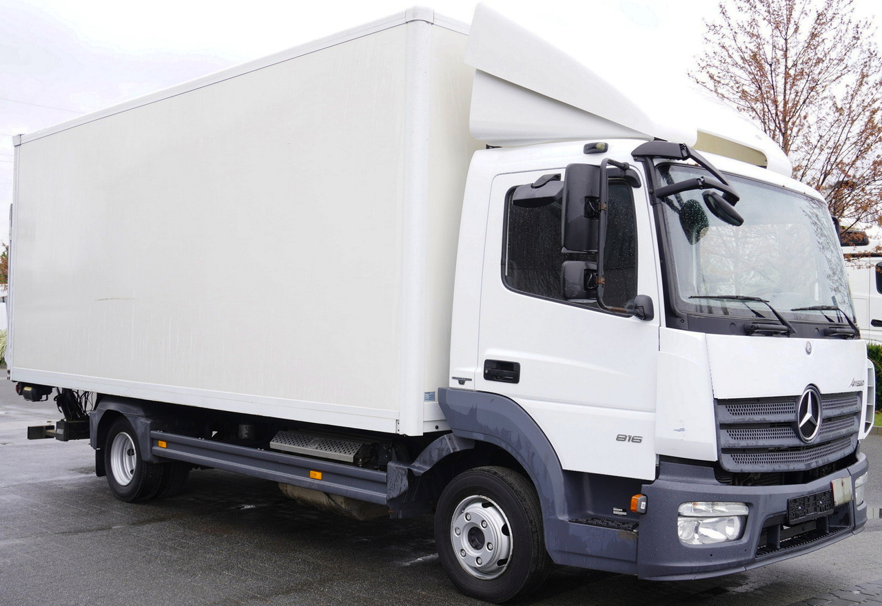MERCEDES-BENZ Atego 816 E6 4x2 / container / 15 pallets - Camião furgão: foto 1 MERCEDES-BENZ Atego 816 E6 4x2 / container / 15 pallets - Camião furgão: foto 1