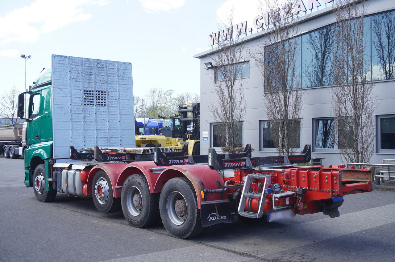 Mercedes-Benz Arocs 3563 8 × 4 / 630 HP / steered axle / Logging superstructure - Camião grua: foto 5 Mercedes-Benz Arocs 3563 8 × 4 / 630 HP / steered axle / Logging superstructure - Camião grua: foto 5