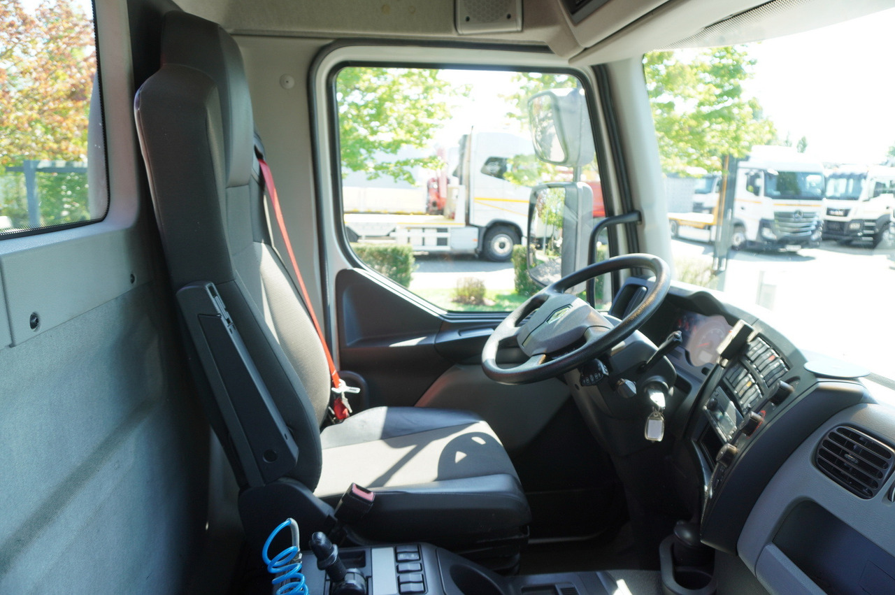 Camião grua RENAULT C280 DTI 8 / FASSI crane 5.6 T / range 8 m / Flatbed 15 EPAL: foto 20 Camião grua RENAULT C280 DTI 8 / FASSI crane 5.6 T / range 8 m / Flatbed 15 EPAL: foto 20