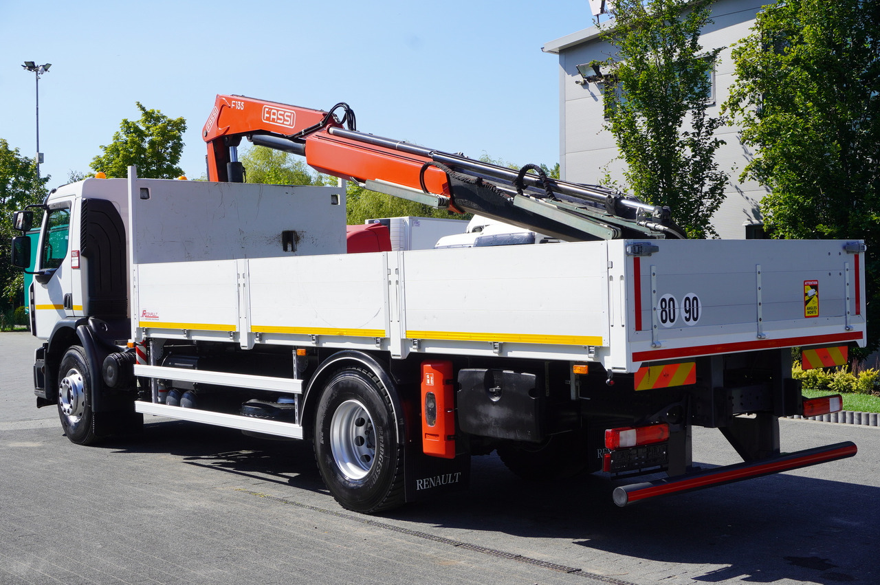 RENAULT C280 DTI 8 / FASSI crane 5.6 T / range 8 m / Flatbed 15 EPAL - Camião de caixa aberta/ Plataforma, Camião grua: foto 2 RENAULT C280 DTI 8 / FASSI crane 5.6 T / range 8 m / Flatbed 15 EPAL - Camião de caixa aberta/ Plataforma, Camião grua: foto 2