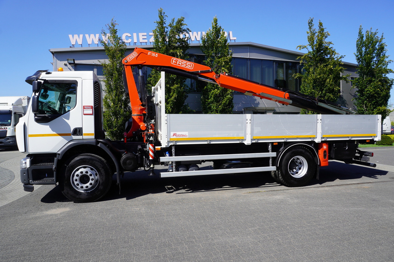 RENAULT C320 P 4x2 / FASSI crane 6.2 T / range 10 m / Flatbed 15 EPAL / 50 tho. km! - Camião grua: foto 2 RENAULT C320 P 4x2 / FASSI crane 6.2 T / range 10 m / Flatbed 15 EPAL / 50 tho. km! - Camião grua: foto 2