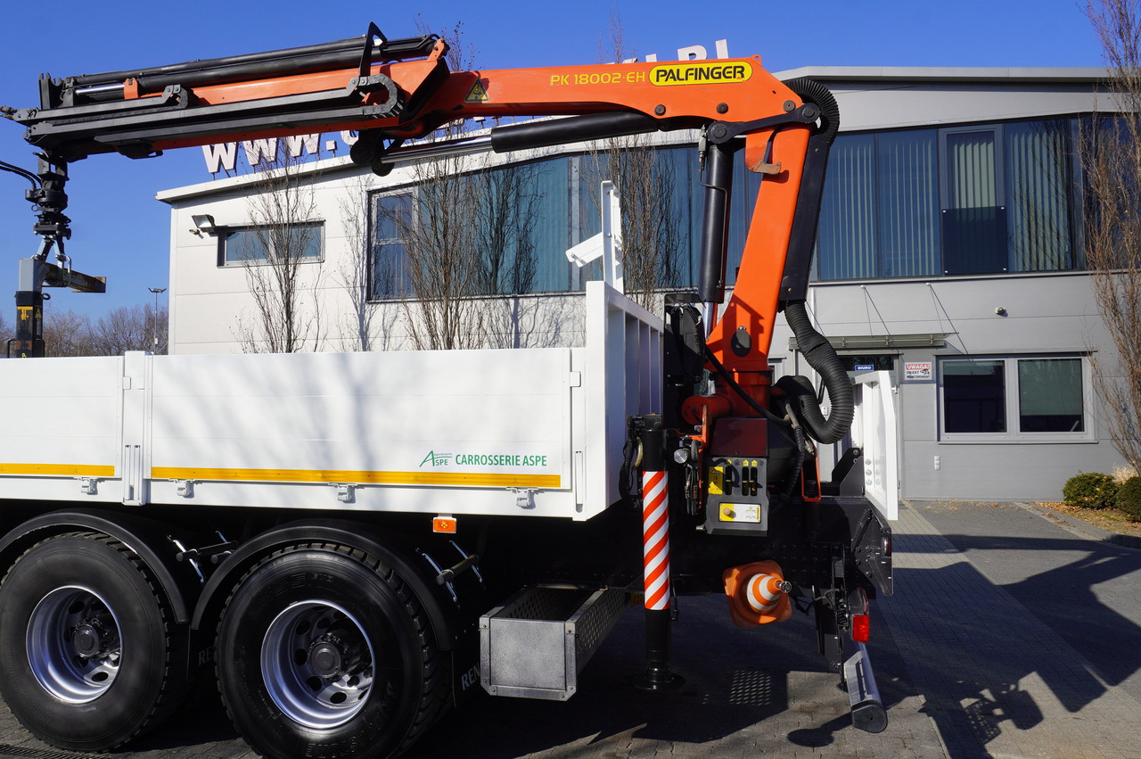 RENAULT C380 / 6x4 / HDS Palfinger PK 18002-EH 6000 kg - Grua móvel: foto 5 RENAULT C380 / 6x4 / HDS Palfinger PK 18002-EH 6000 kg - Grua móvel: foto 5