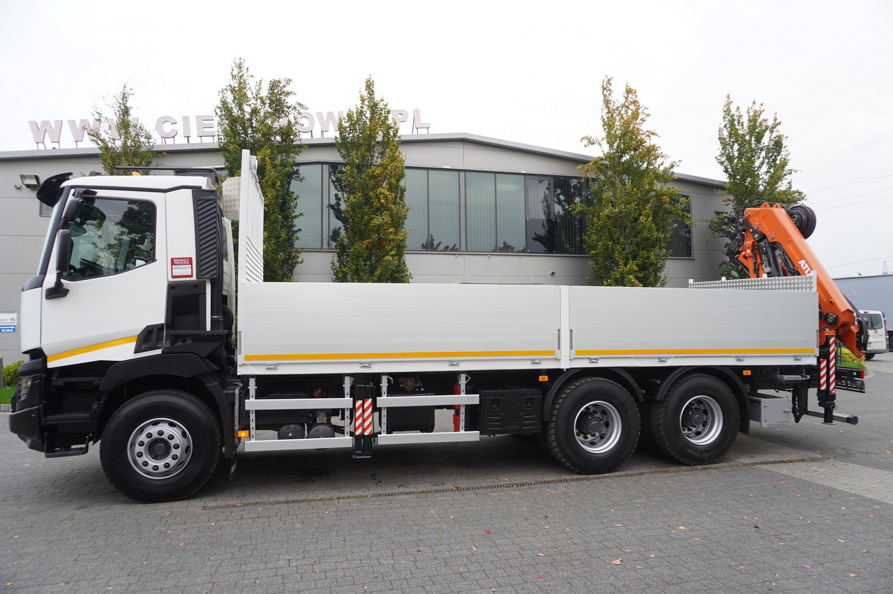 RENAULT C380 Comfort 6x4 / Atlas 172.3E crane / Range 12.3 m / capacity 6.1 t / Flatbed 17 EPAL - Camião grua: foto 4 RENAULT C380 Comfort 6x4 / Atlas 172.3E crane / Range 12.3 m / capacity 6.1 t / Flatbed 17 EPAL - Camião grua: foto 4