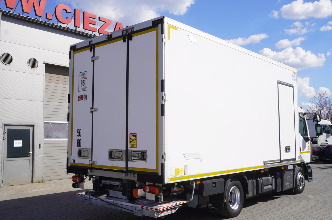 RENAULT D12 / Lamberet refrigerated truck / Dhollandia tail lift 1500 kg / 130 thousand km !! - Camião frigorífico: foto 3 RENAULT D12 / Lamberet refrigerated truck / Dhollandia tail lift 1500 kg / 130 thousand km !! - Camião frigorífico: foto 3