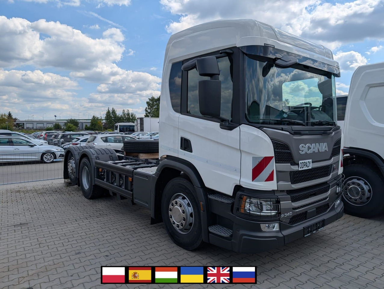 SCANIA P 340 B6x2*4NA / chassis frame / steering axle / CNG / large cab / 8 units - Caminhão de lixo: foto 1 SCANIA P 340 B6x2*4NA / chassis frame / steering axle / CNG / large cab / 8 units - Caminhão de lixo: foto 1