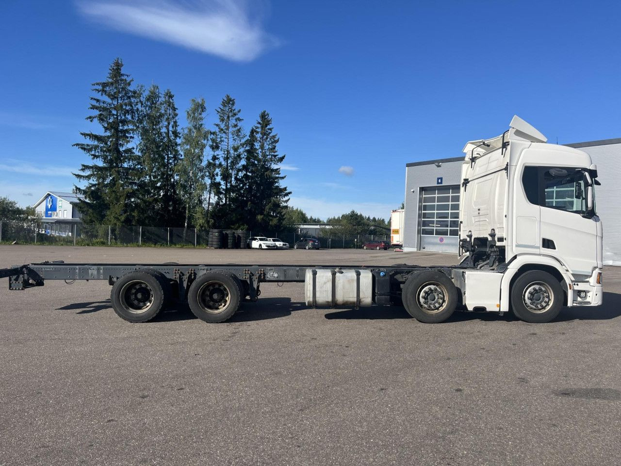 SCANIA R 540 B8x4NB / Truck chassis / Sleeper cab - Camião grua: foto 5 SCANIA R 540 B8x4NB / Truck chassis / Sleeper cab - Camião grua: foto 5