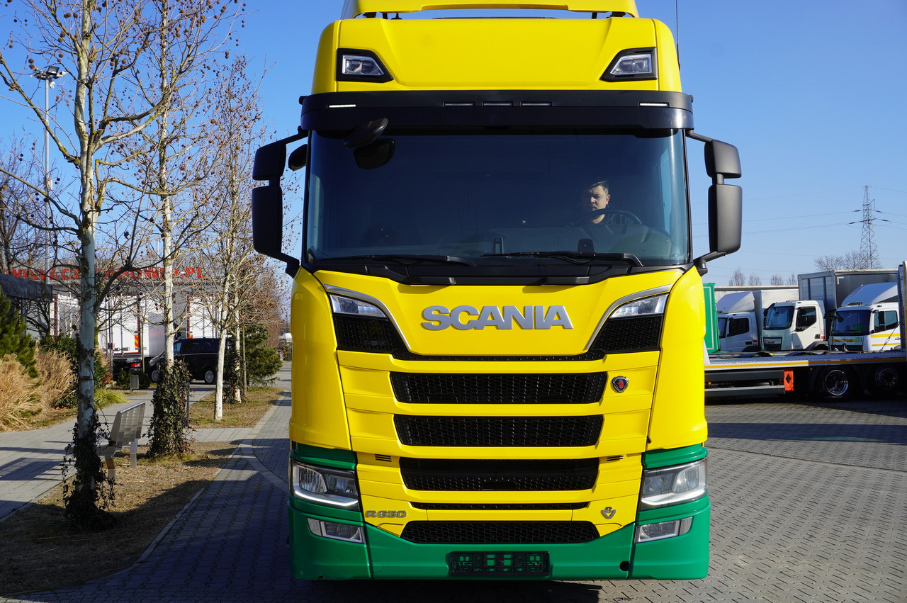 SCANIA R650 V8 8x4/4 E6 / 2020 / Frame 9.7 m - Camião grua: foto 3 SCANIA R650 V8 8x4/4 E6 / 2020 / Frame 9.7 m - Camião grua: foto 3