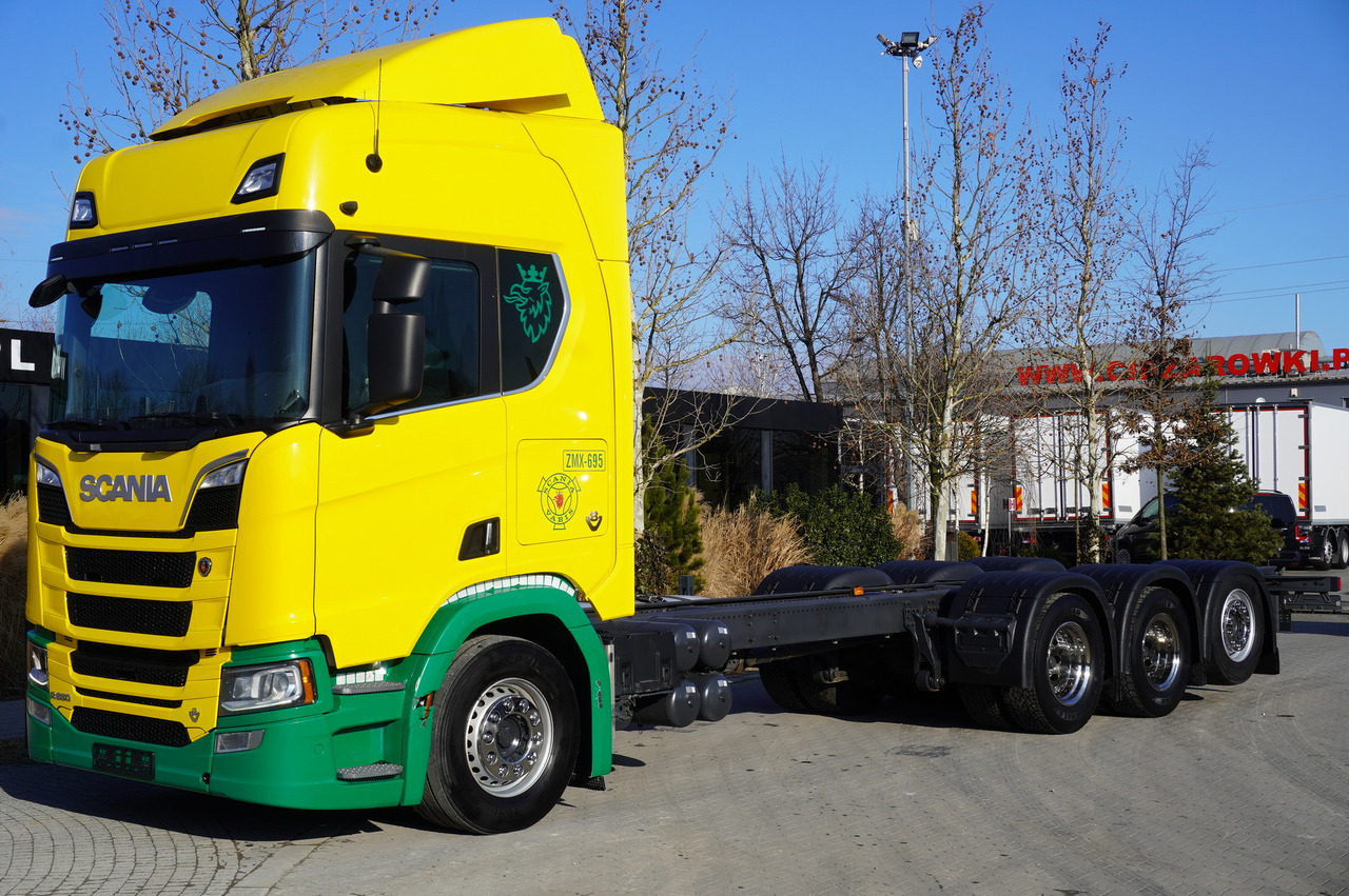 SCANIA R650 V8 8x4/4 E6 / 2020 / Frame 9.7 m - Camião grua: foto 1 SCANIA R650 V8 8x4/4 E6 / 2020 / Frame 9.7 m - Camião grua: foto 1