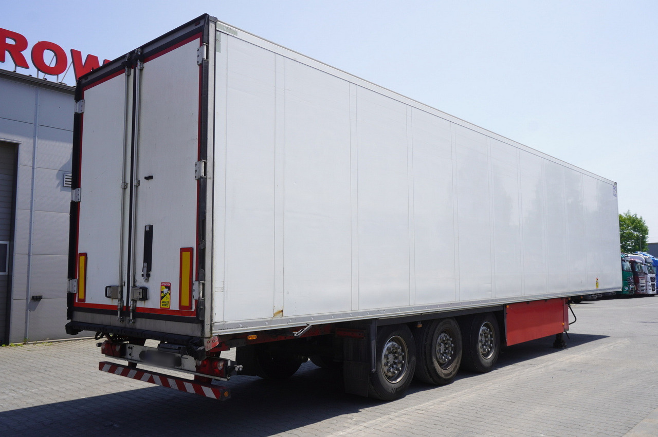 SCHMITZ refrigerated semi-trailer / Thermoking SLX E Spectrum 250 / Multitemperature - Semi-reboque frigorífico: foto 5 SCHMITZ refrigerated semi-trailer / Thermoking SLX E Spectrum 250 / Multitemperature - Semi-reboque frigorífico: foto 5