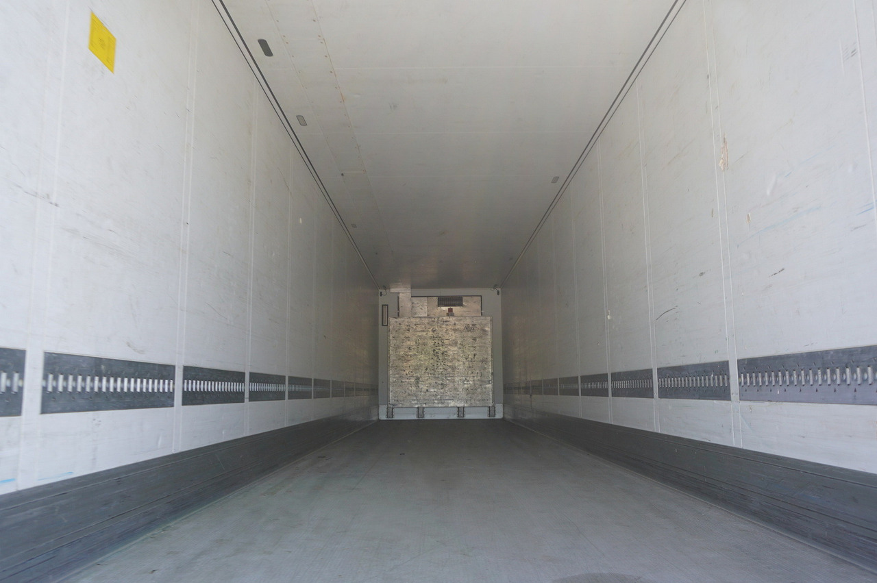 SCHMITZ refrigerated semi-trailer / Thermoking SLX Spectrum 250 / Multitemperature - Semi-reboque frigorífico: foto 5 SCHMITZ refrigerated semi-trailer / Thermoking SLX Spectrum 250 / Multitemperature - Semi-reboque frigorífico: foto 5