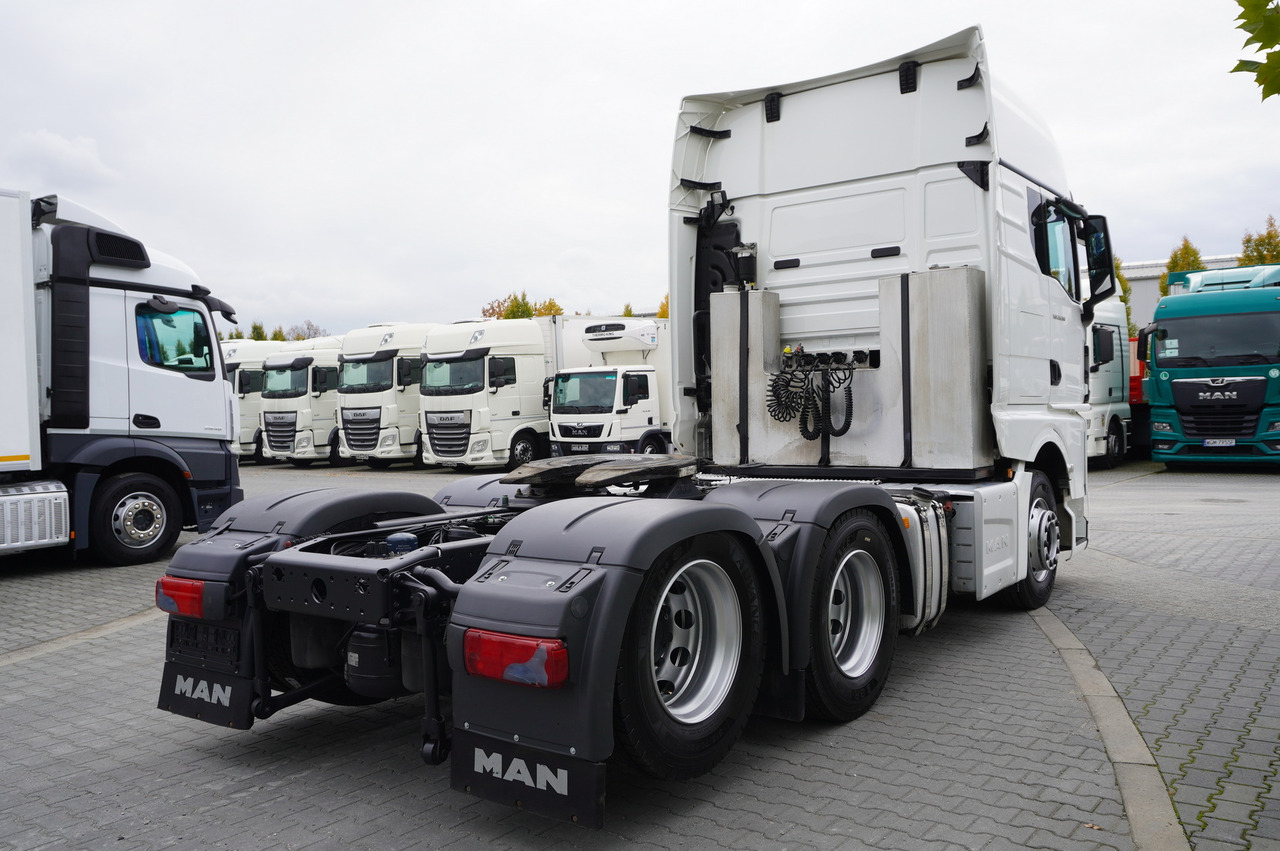 MAN TGX 28.510 6x2 / Sleeper cab / NEW tires / GVW 65 t - Tractor: foto 4 MAN TGX 28.510 6x2 / Sleeper cab / NEW tires / GVW 65 t - Tractor: foto 4