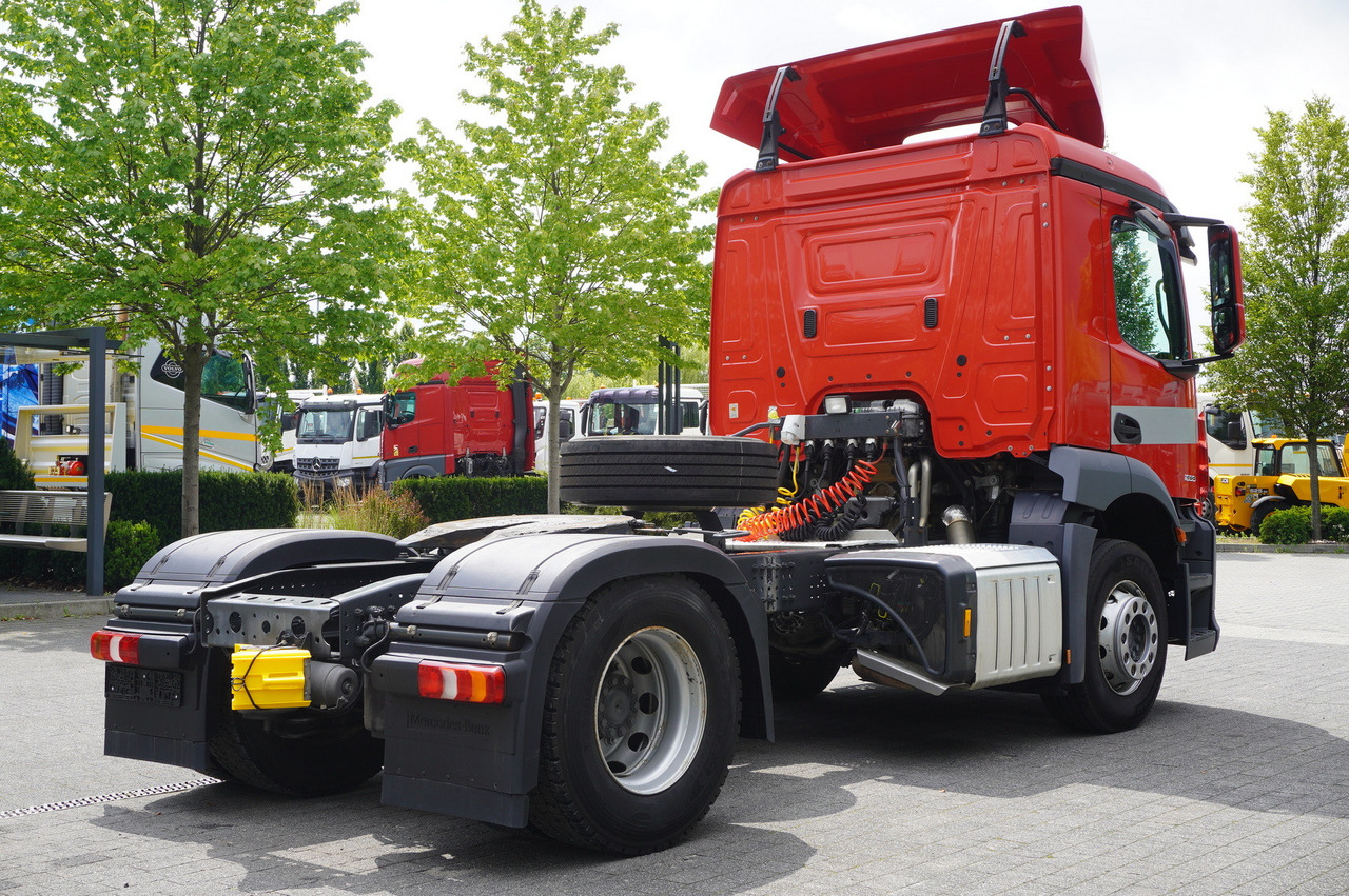 MERCEDES-BENZ Actros 1833 tractor unit / 260 tho. km - Tractor: foto 4 MERCEDES-BENZ Actros 1833 tractor unit / 260 tho. km - Tractor: foto 4