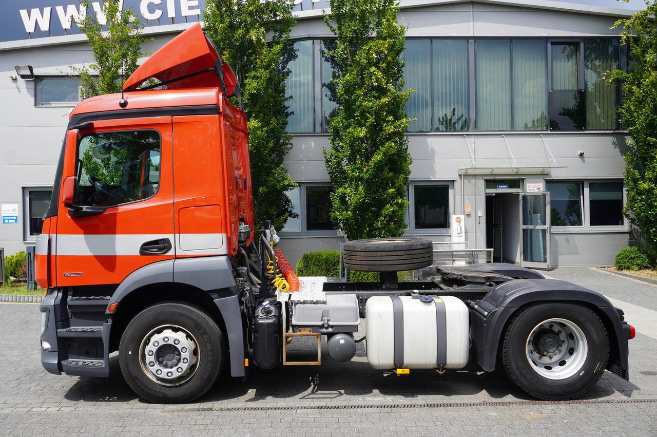 MERCEDES-BENZ Actros 1833 tractor unit / 260 tho. km - Tractor: foto 2 MERCEDES-BENZ Actros 1833 tractor unit / 260 tho. km - Tractor: foto 2