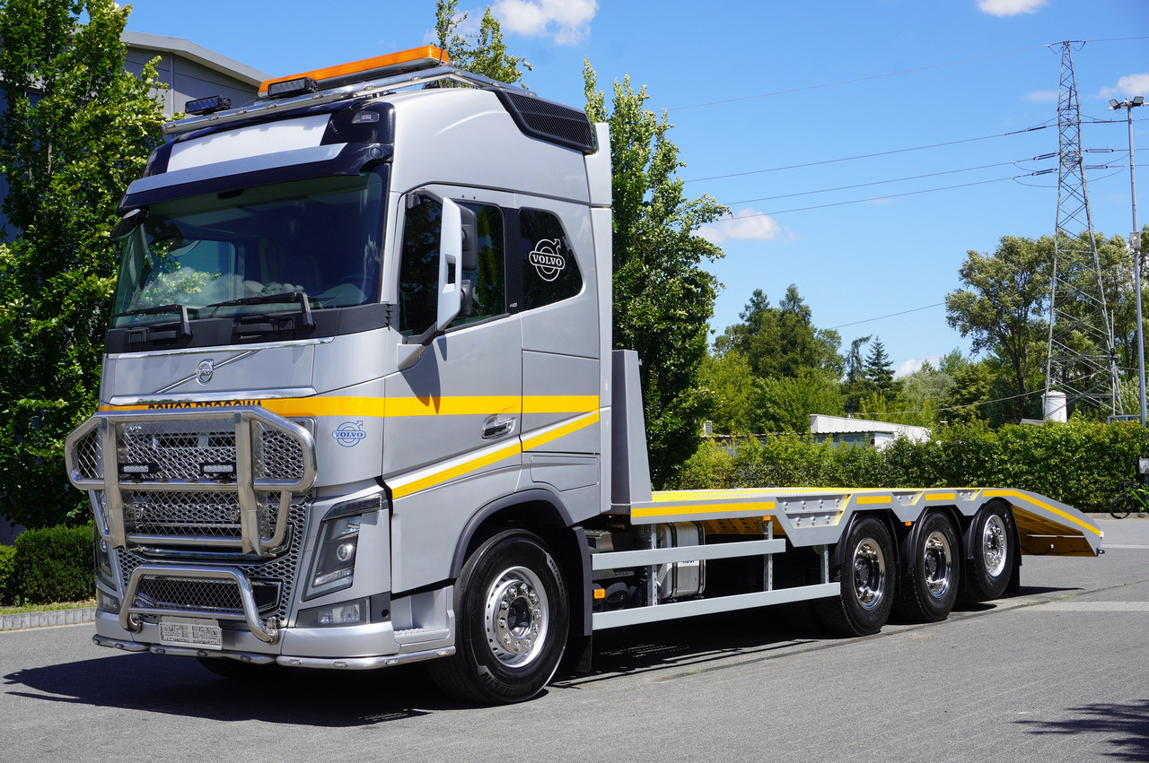 VOLVO FH16 750 8x4 / NEW TOW TRUCK 9 m / Load 26 t / Steered axle - Camião transporte de veículos: foto 4 VOLVO FH16 750 8x4 / NEW TOW TRUCK 9 m / Load 26 t / Steered axle - Camião transporte de veículos: foto 4