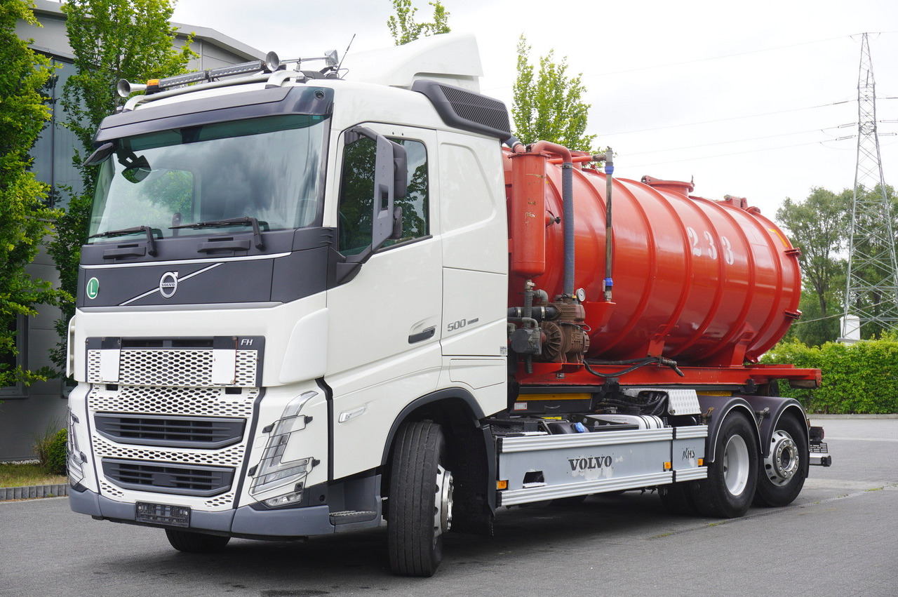 VOLVO Volvo FH 500 / Septic barrel 13000 l / Hook lift 21 t / 2022 / 3rd axle steered / 2 units - Cisterna de chorume: foto 2 VOLVO Volvo FH 500 / Septic barrel 13000 l / Hook lift 21 t / 2022 / 3rd axle steered / 2 units - Cisterna de chorume: foto 2
