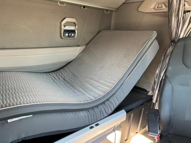 DAF XG 480 FT TraXon ZF-Intarder 2x Tank 1.195 Liter - Tractor: foto 2 DAF XG 480 FT TraXon ZF-Intarder 2x Tank 1.195 Liter - Tractor: foto 2