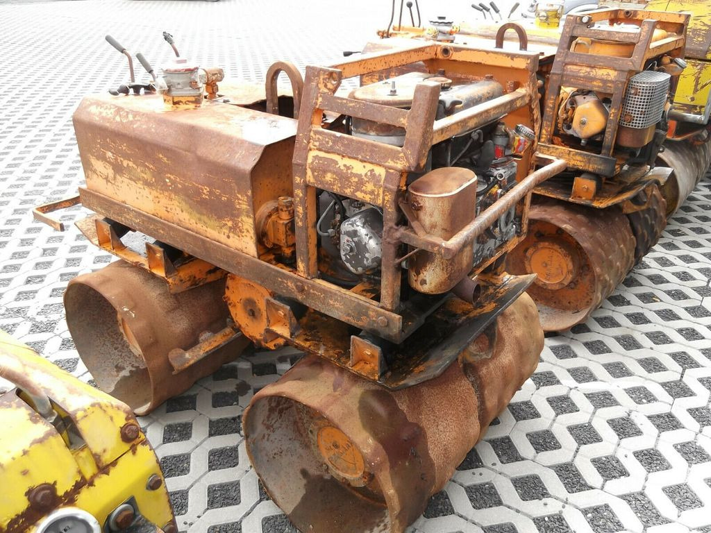 Rammax RW 1402 - Compactador pequeno de asfalto: foto 3 Rammax RW 1402 - Compactador pequeno de asfalto: foto 3