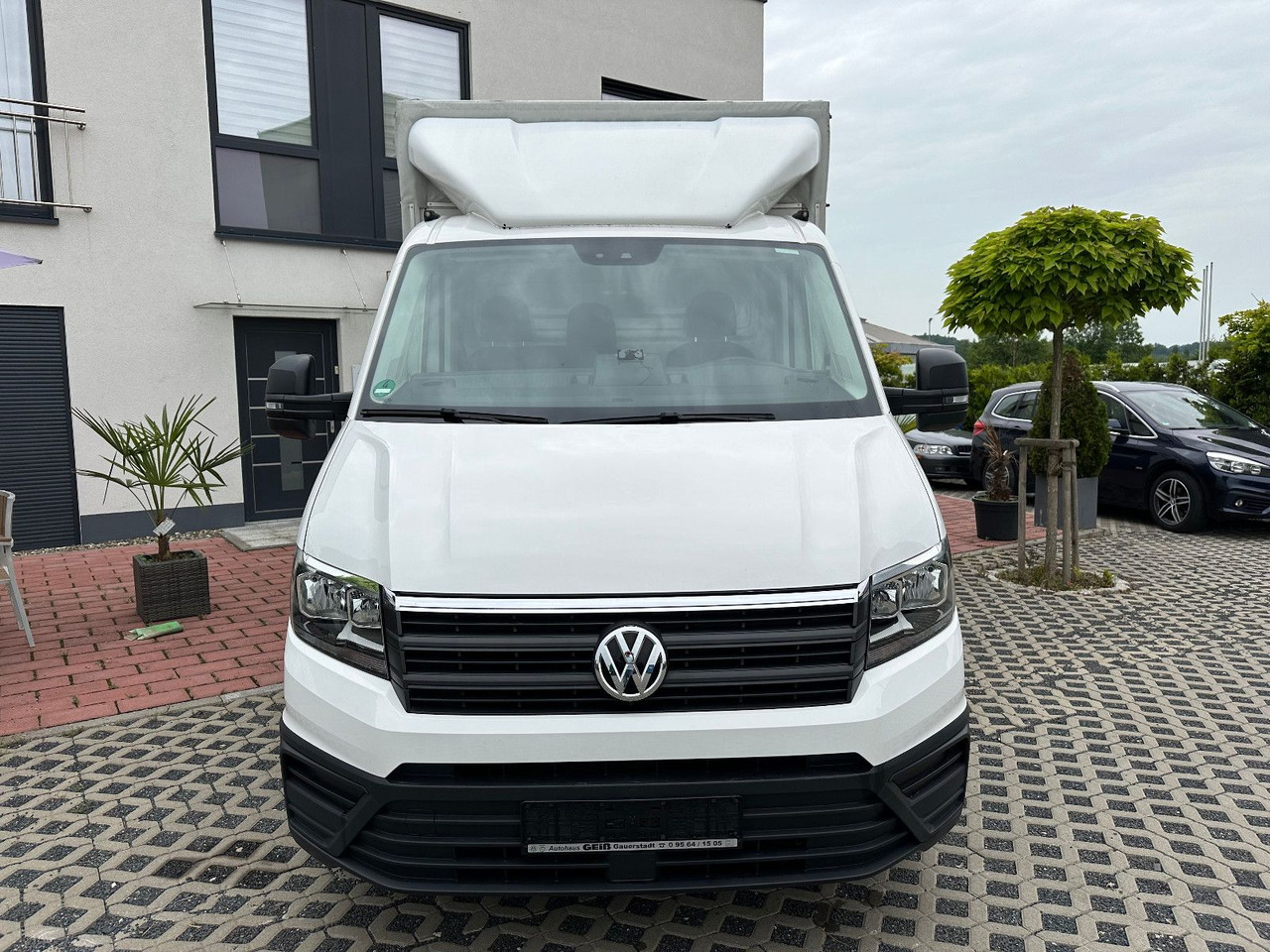 Volkswagen Crafter 50 Pritsche Plane 5-Tonne Volkswagen Crafter 50 Pritsche Plane 5-Tonne - Carrinha de lona: foto 3 Volkswagen Crafter 50 Pritsche Plane 5-Tonne Volkswagen Crafter 50 Pritsche Plane 5-Tonne - Carrinha de lona: foto 3