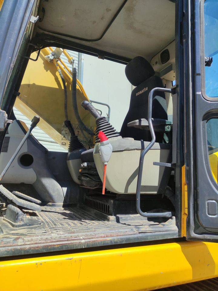 KOMATSU PC210NLC-8 - Escavadora de rastos: foto 5 KOMATSU PC210NLC-8 - Escavadora de rastos: foto 5
