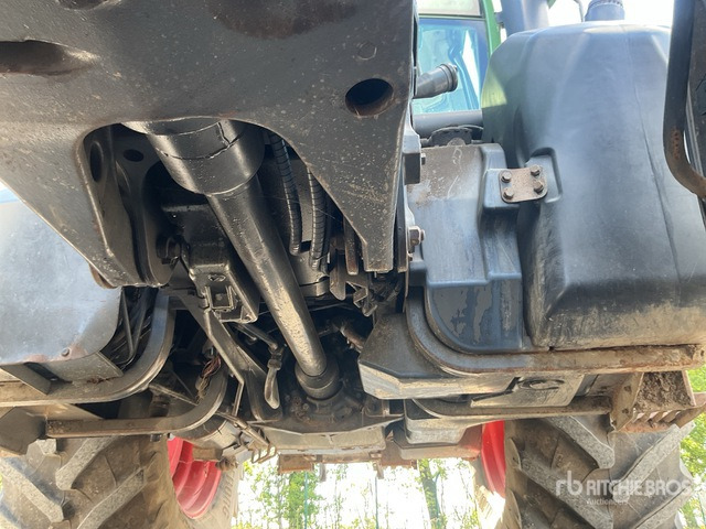 2001 Fendt Favorit 712 Vario 4WD Tractor - Trator: foto 5 2001 Fendt Favorit 712 Vario 4WD Tractor - Trator: foto 5